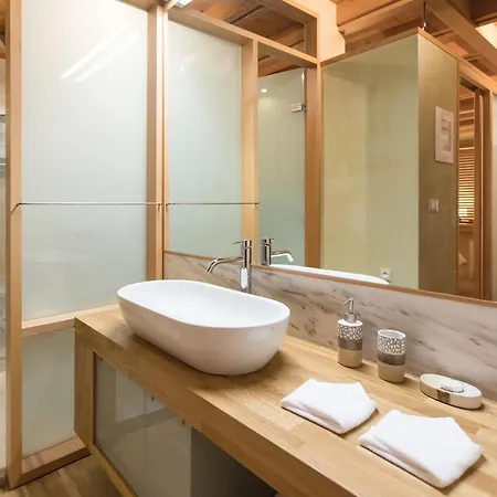 Polixeny's ハニア